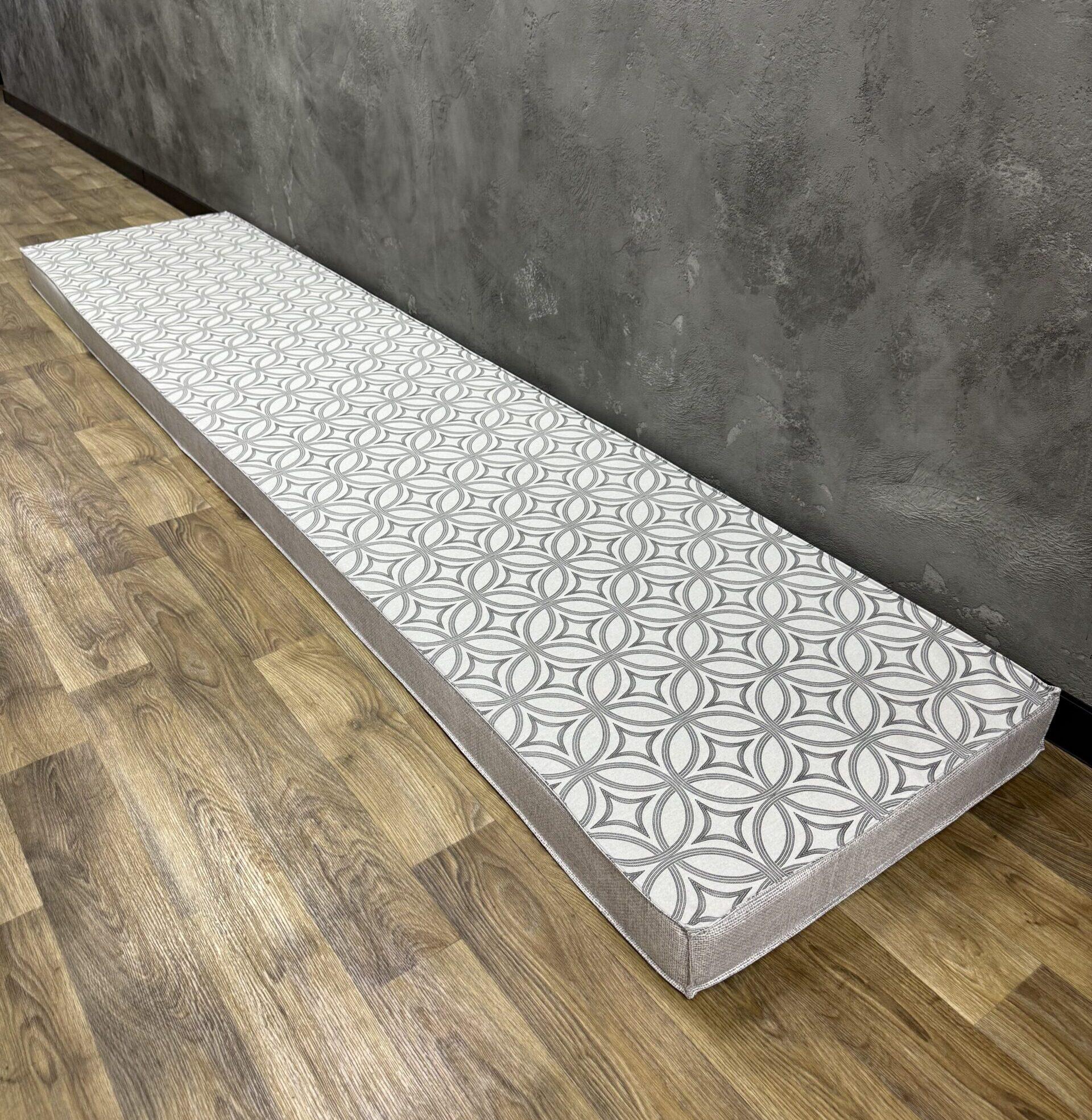 Матрац Comfort Home Ornament на підвіконня/каркаси/піддони/садові меблі панама 120х40х5 см