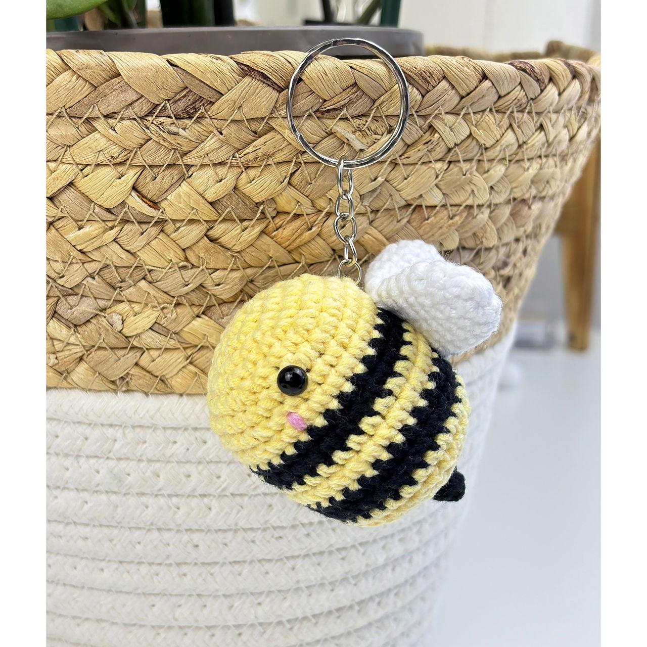 Набір для в'язання гачком Бджілка 0002 Жовтий/Чорний (161864) - фото 2 Набір для в'язання гачком Бджілка 0002 Жовтий/Чорний (161864) - фото 2