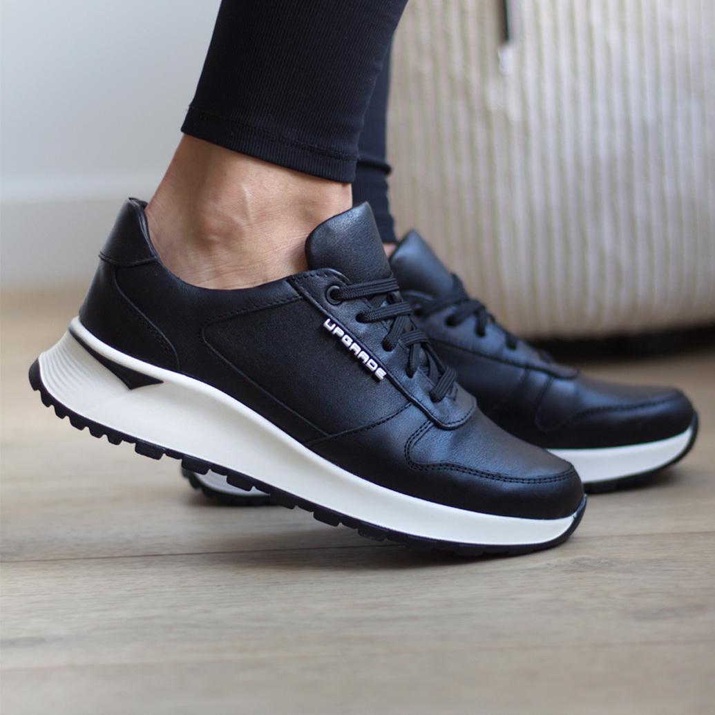 Женские кроссовки Zlett из натуральной кожи р. 39 Черный