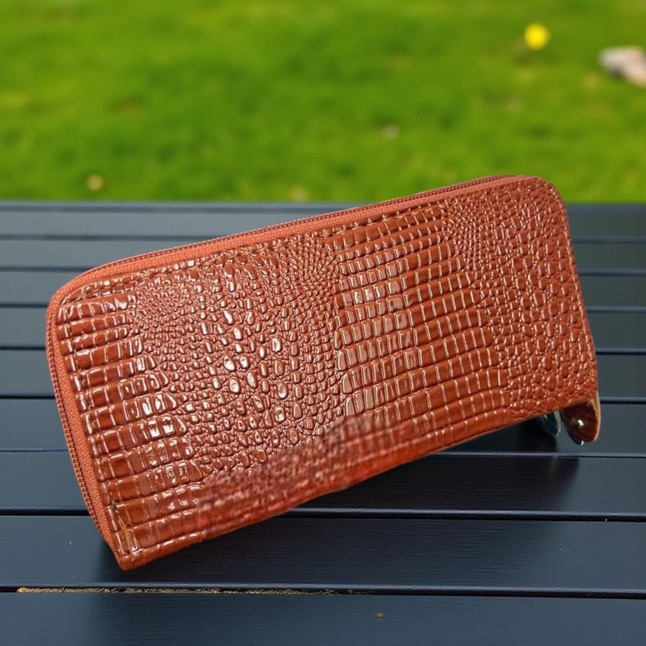 Кошелек женский на молнии большой из экокожи змеиный принт Терракотовый