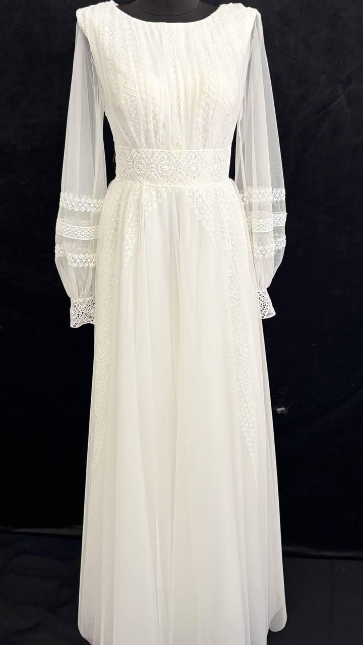 Свадебное платье в украинском стиле Молочный (00041)