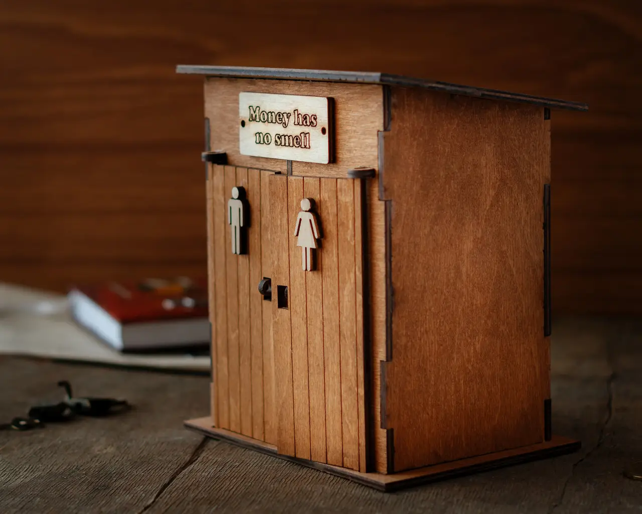 Скарбничка-туалет дерев'яна 18х14х11 см Світло-коричневий (piggy_bank) - фото 7 Скарбничка-туалет дерев'яна 18х14х11 см Світло-коричневий (piggy_bank) - фото 7