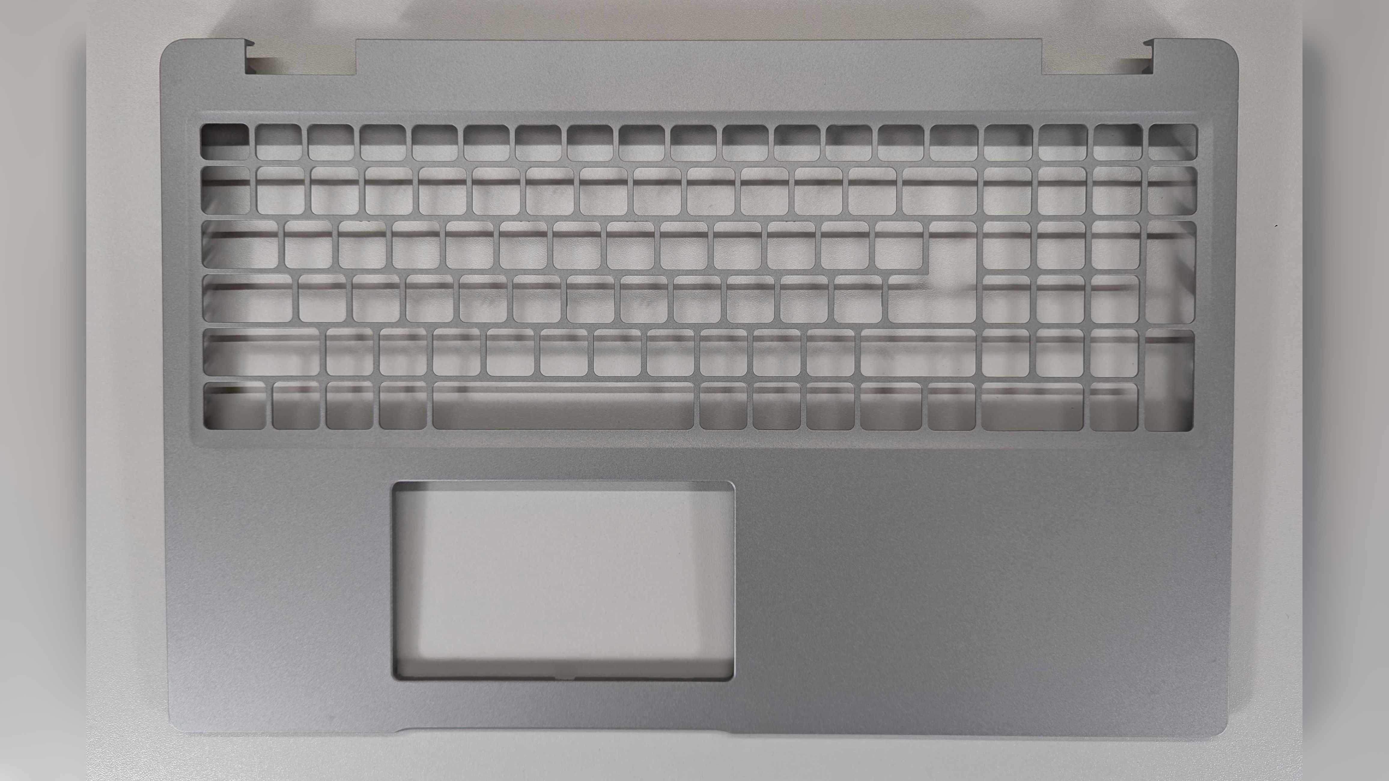 Верхняя часть корпуса топкейс Dell latitude 5520 (K733)