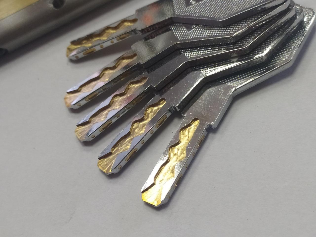 Цилиндровый механизм для замка Титан 3D серия M 90 PB - фото 2 Цилиндровый механизм для замка Титан 3D серия M 90 PB - фото 2