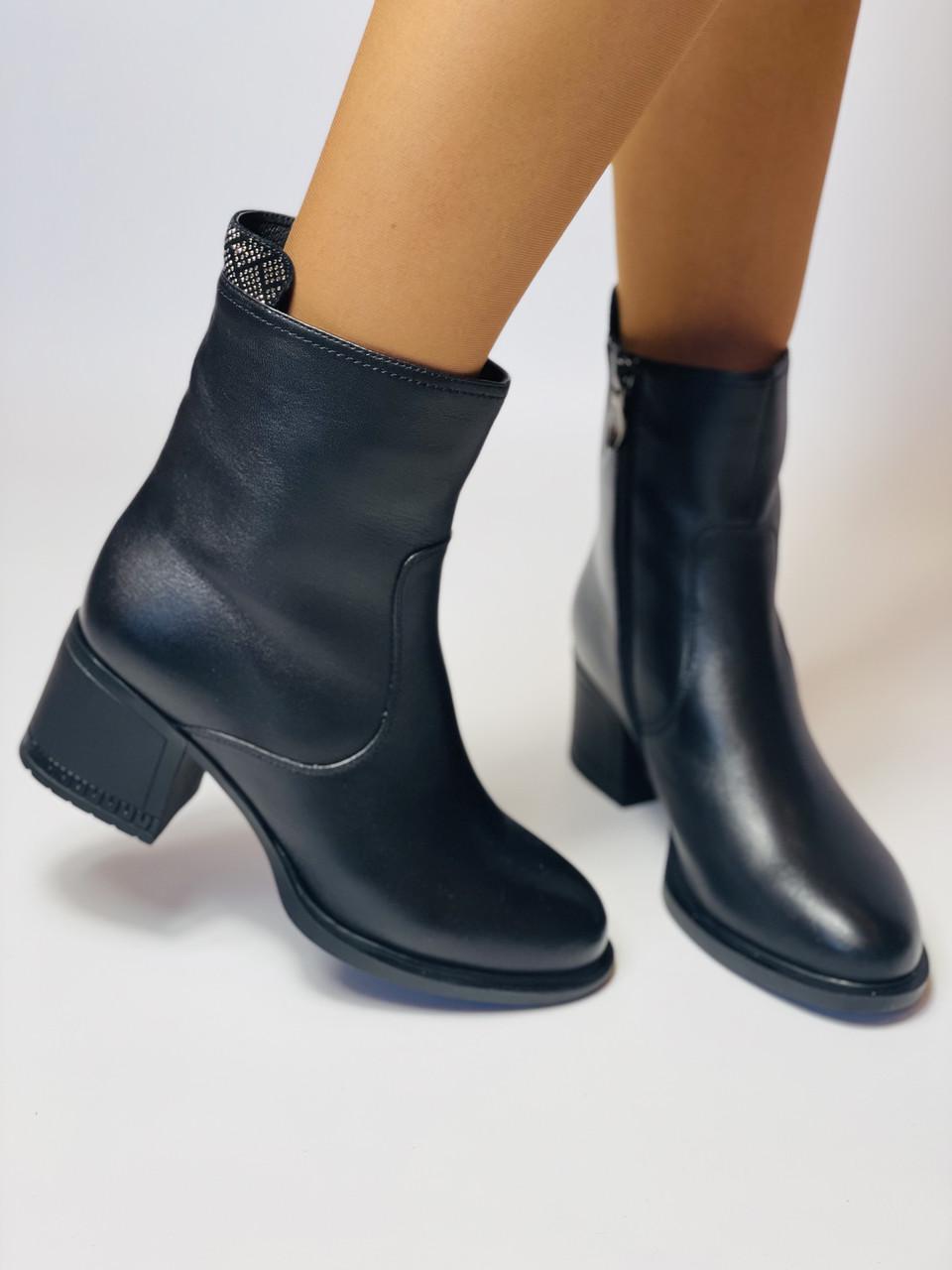Ботильоны женские зимние Gotti р. 38 24,5 см Черный (2696)