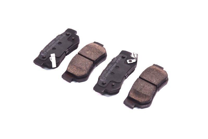 Тормозные колодки дисковые ABS Hyundai/Kia getz/Santa Fe/magentis задние (37247)