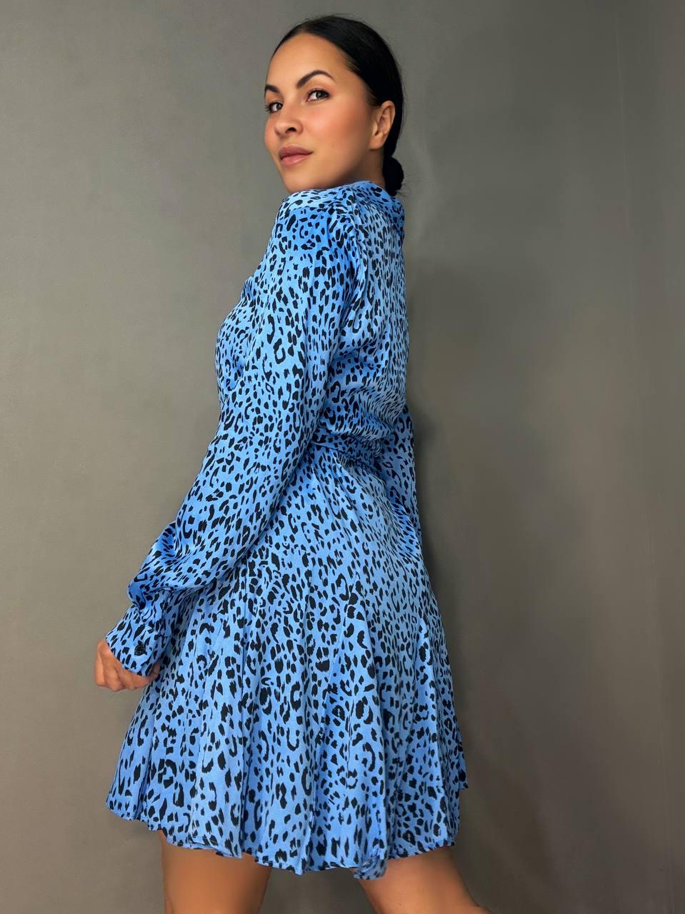 Сукня жіноча MIX RAY 4219 леопардовий принт коротка на гудзиках з паском L Блакитний (1415) - фото 3 Сукня жіноча MIX RAY 4219 леопардовий принт коротка на гудзиках з паском L Блакитний (1415) - фото 3
