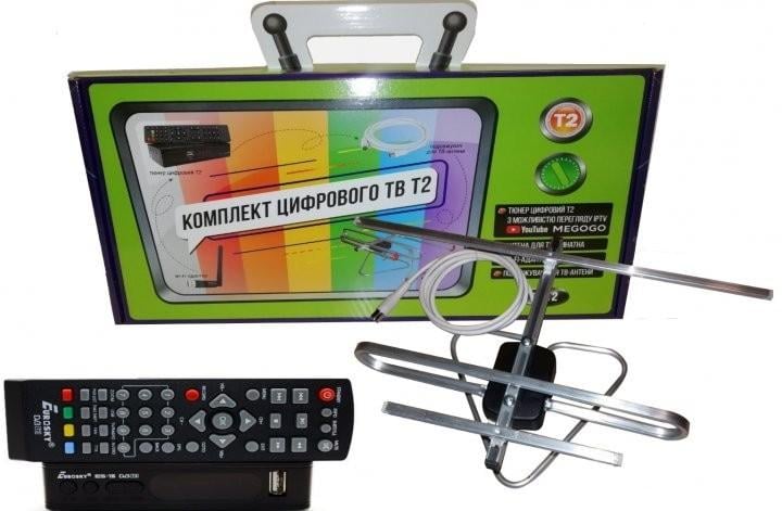 Тюнер ом DVB-T2/антенна комнатная