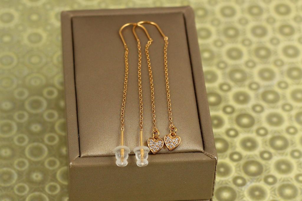 Серьги протяжки Xuping Jewelry сердечки с мелкими камнями Золотистый (34089673)