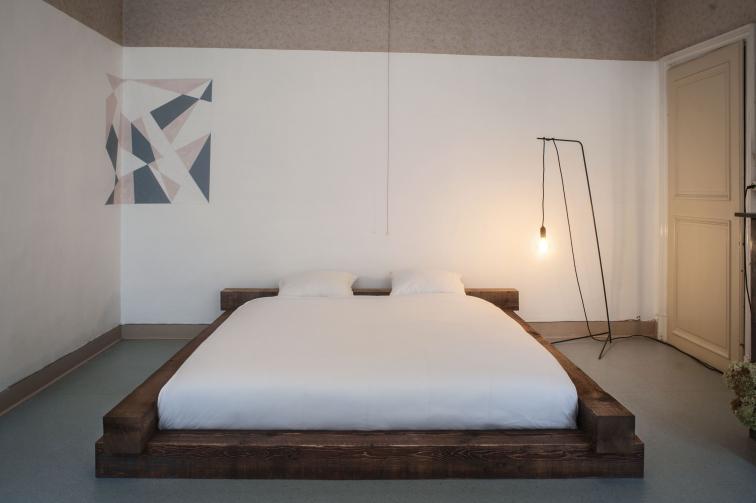 Кровать H&H из натурального дерева 175х215х28 Коричневый (HHK2) - фото 3 Кровать H&H из натурального дерева 175х215х28 Коричневый (HHK2) - фото 3