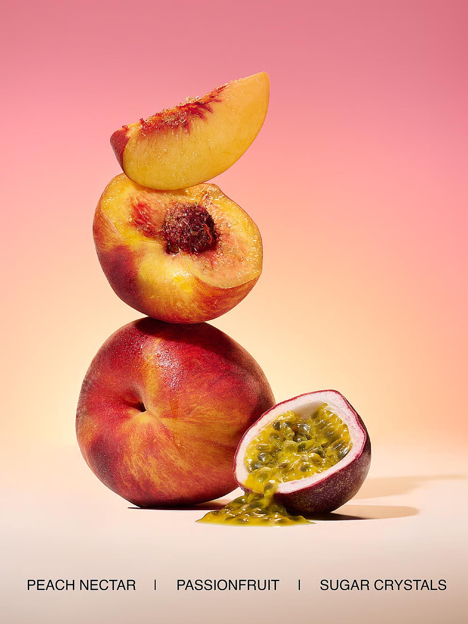 Лосьйон для тіла PINK Warm Cozy On Vacation (0372) - фото 2 Лосьйон для тіла PINK Warm Cozy On Vacation (0372) - фото 2