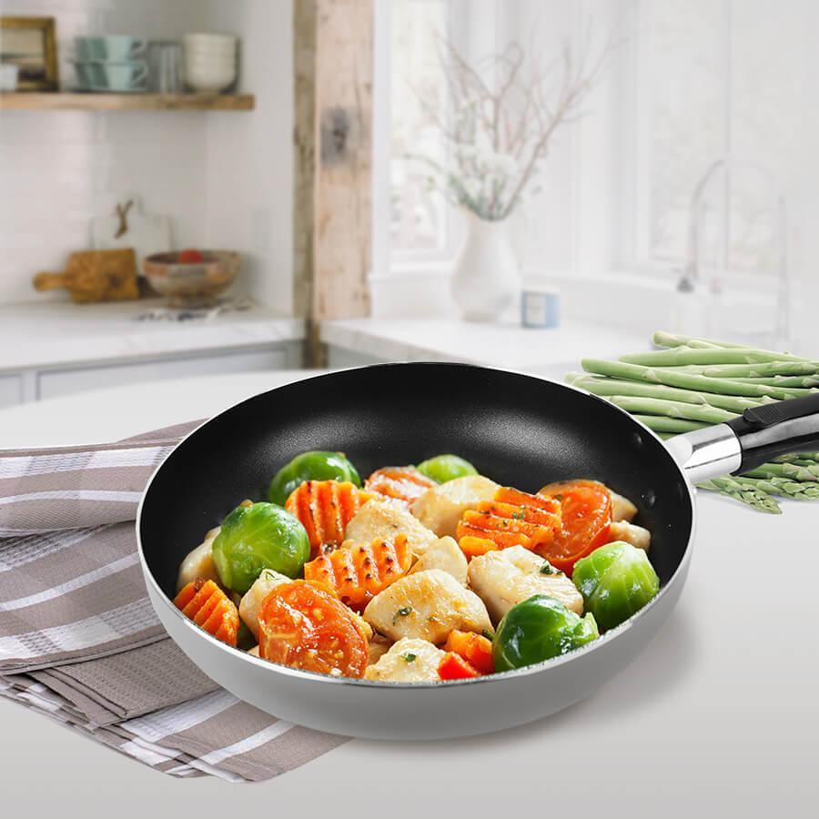 Сковорода с антипригарным покрытием Maestro 18 см (MR-1200-18) - фото 2 Сковорода с антипригарным покрытием Maestro 18 см (MR-1200-18) - фото 2