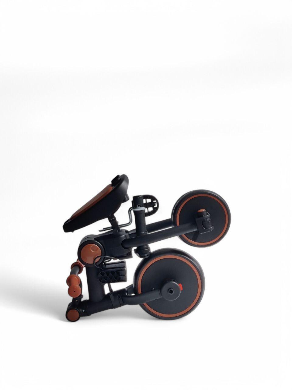 Велосипед 3в1 з батьківською ручкою та піддашком Royal Leather Trike 105-2 триколісний із 2 режимами коліс Чорний (105-2r-s1) - фото 5 Велосипед 3в1 з батьківською ручкою та піддашком Royal Leather Trike 105-2 триколісний із 2 режимами коліс Чорний (105-2r-s1) - фото 5