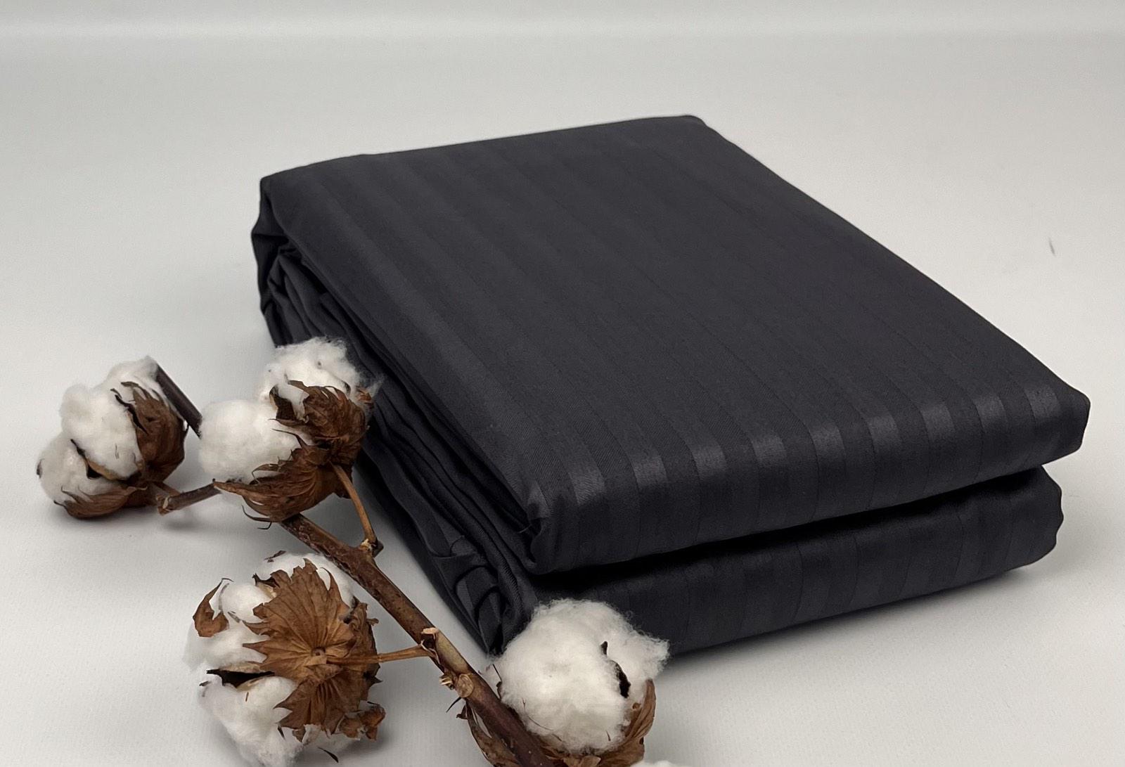 Простирадло Maison D'or Страйп-сатин 240x260 см з наволочками Anthracite (CN28025)