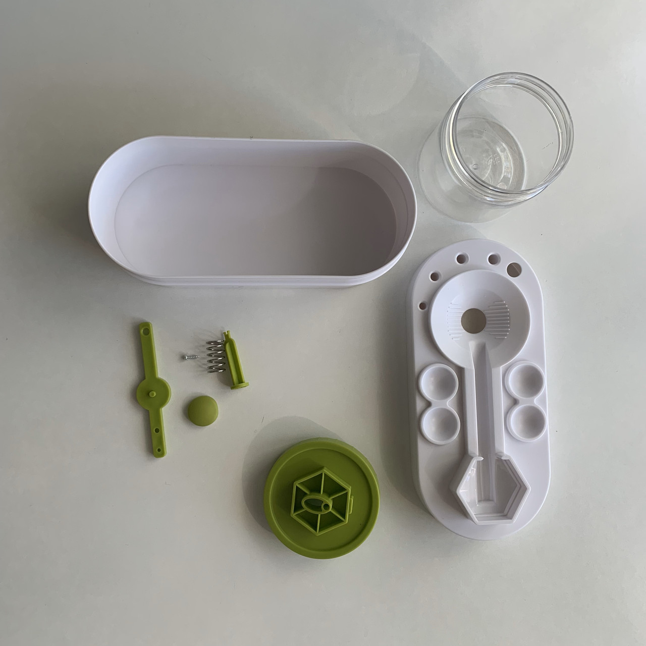 Стаканчик для рисования с палитрой фильтрацией и резервуаром для воды Green (000919) - фото 8 Стаканчик для рисования с палитрой фильтрацией и резервуаром для воды Green (000919) - фото 8