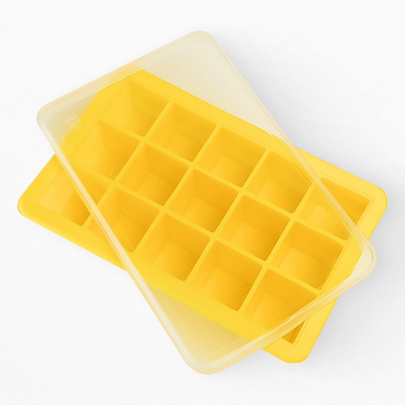 Форма для льда с крышкой Olin&Olin 15 кубиков по 33х33 мм Желтый (5821-M-15-Yellow) - фото 1 Форма для льда с крышкой Olin&Olin 15 кубиков по 33х33 мм Желтый (5821-M-15-Yellow) - фото 1