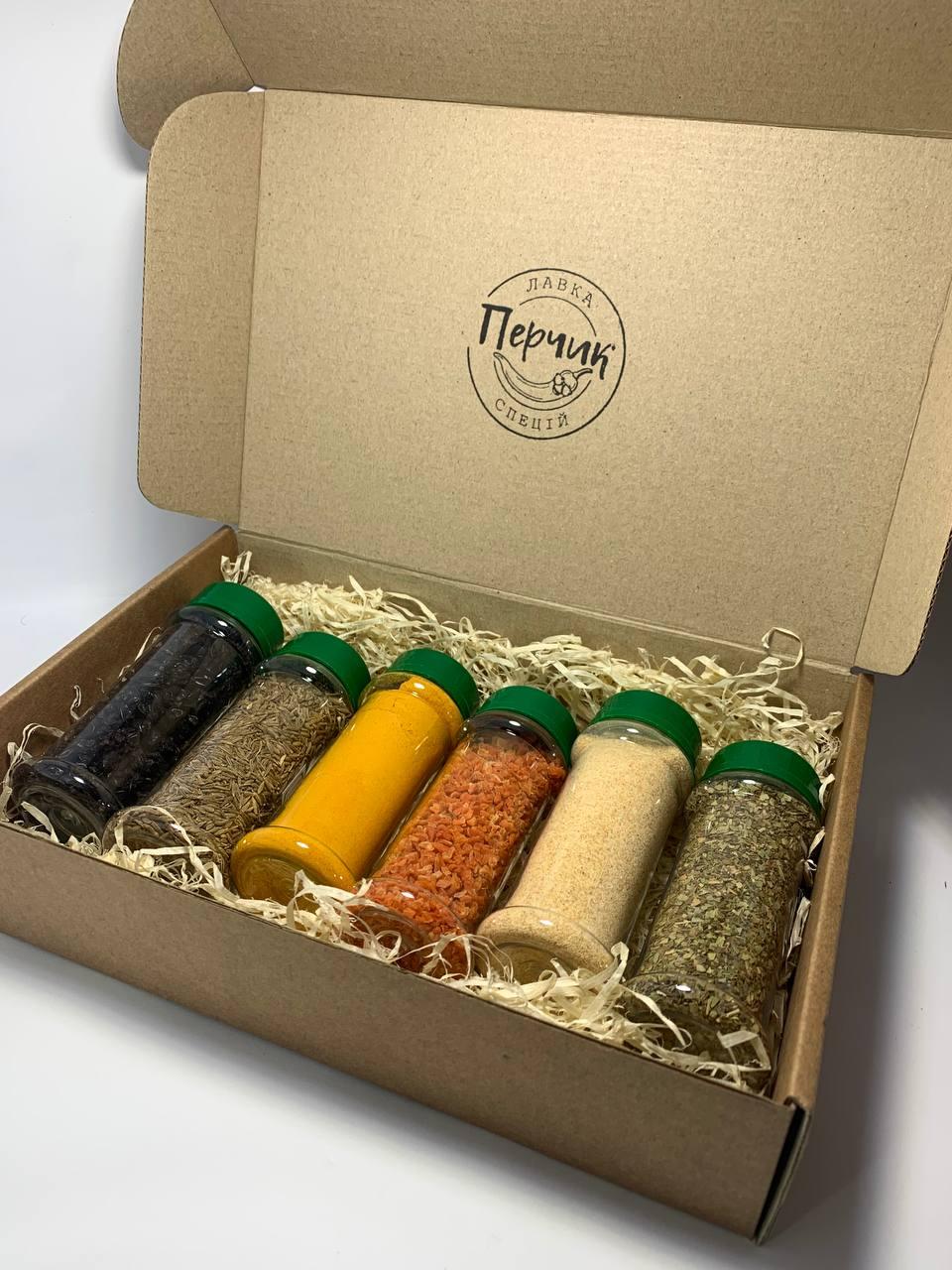 Подарунковий набір спецій для плову (635)