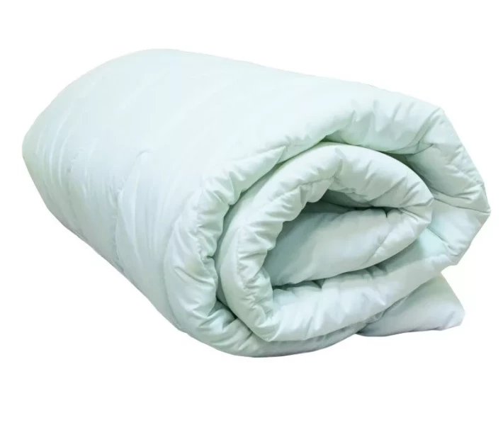 Одеяло летнее холлофайбер одинарное с узором двуспальное евро 200х220 см (54836) Одеяло летнее холлофайбер одинарное с узором двуспальное евро 200х220 см (54836)