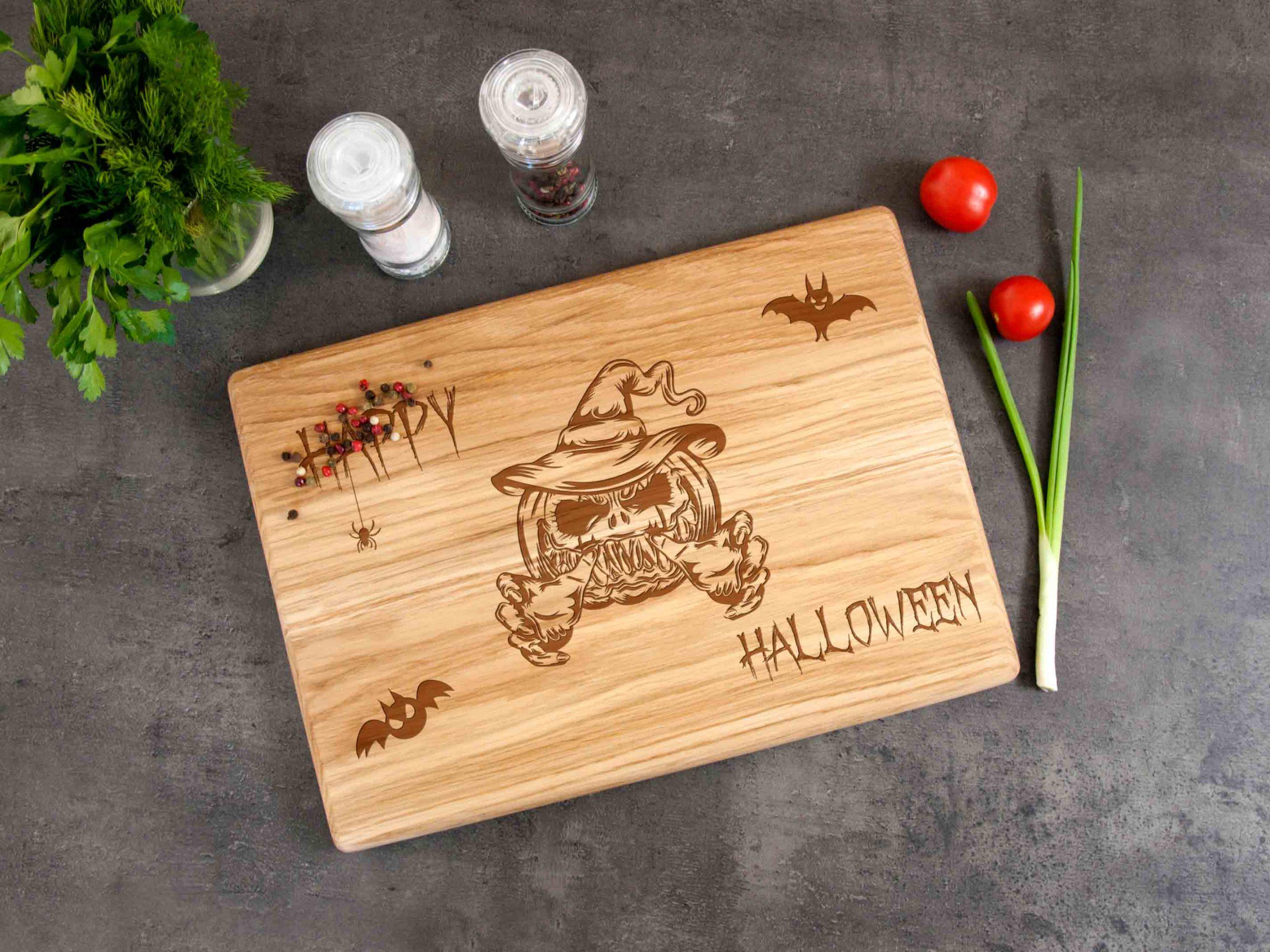 Разделочная доска WoodPresentStudio “Haloween” 30х45 см