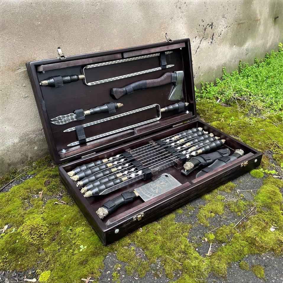 Набор шампуров Категат в деревянном кейсе ручная работа