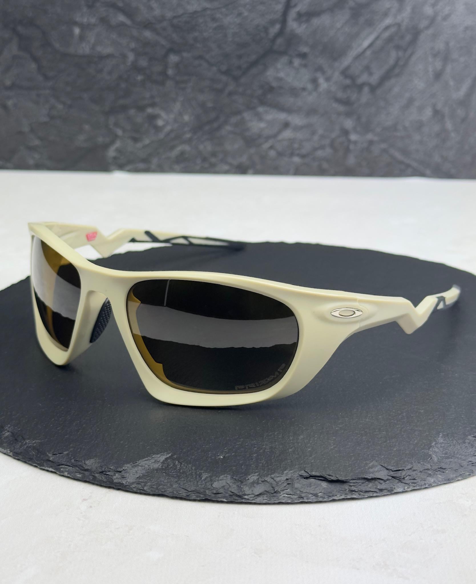 Солнцезащитные очки Oakley Lateralis спортивные с бронзовой поляризованной линзой Prizm мужские Бежевый