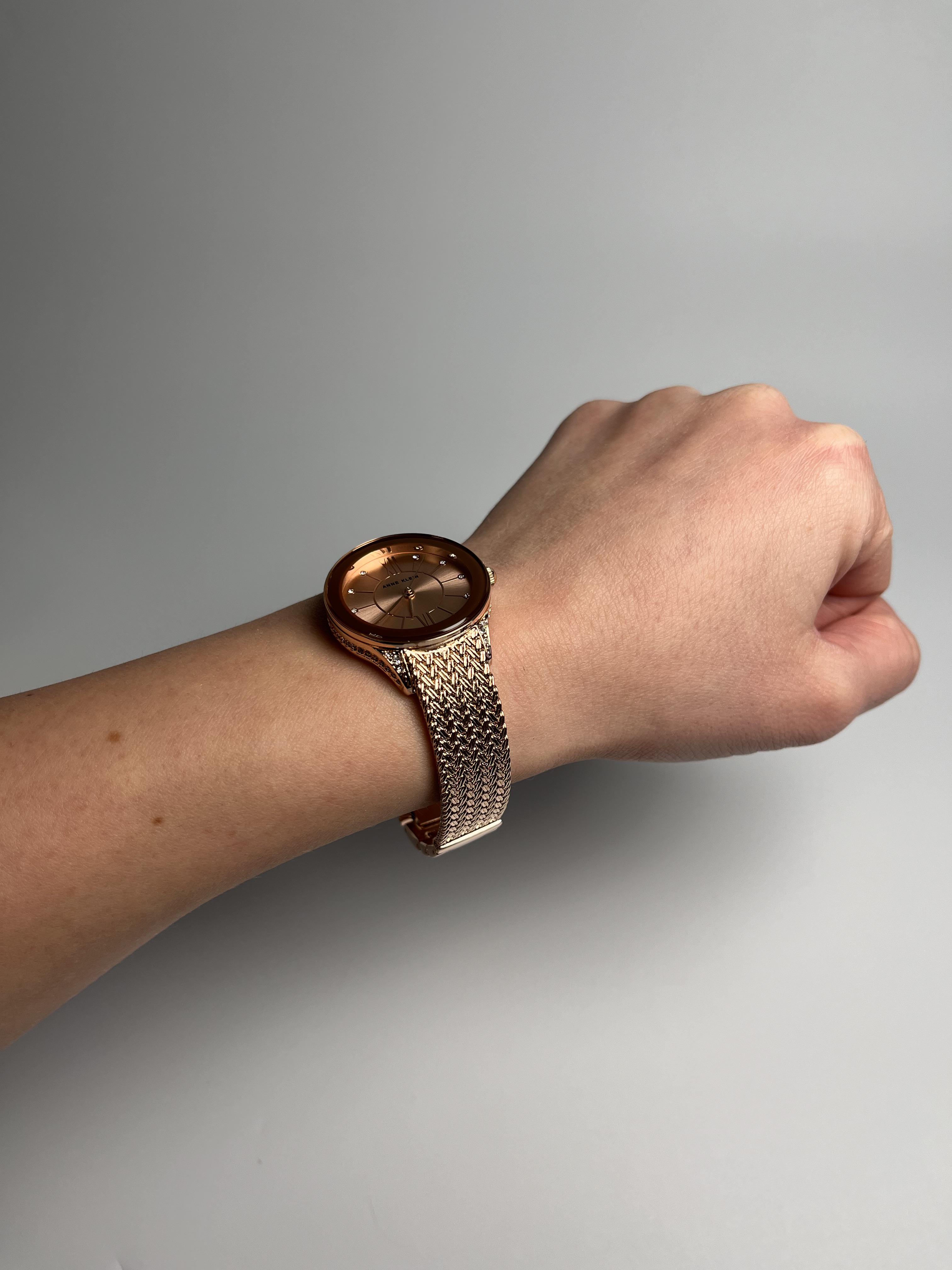 Наручные часы женские Anne Klein AK/2208RGRG (23809575) - фото 9 Наручные часы женские Anne Klein AK/2208RGRG (23809575) - фото 9