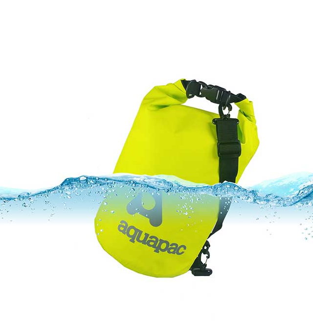 Гермомешок водонепроницаемый AQUAPAC 733 TrailProof Drybag с плечевым ремнем 15 л Acid Green - фото 5