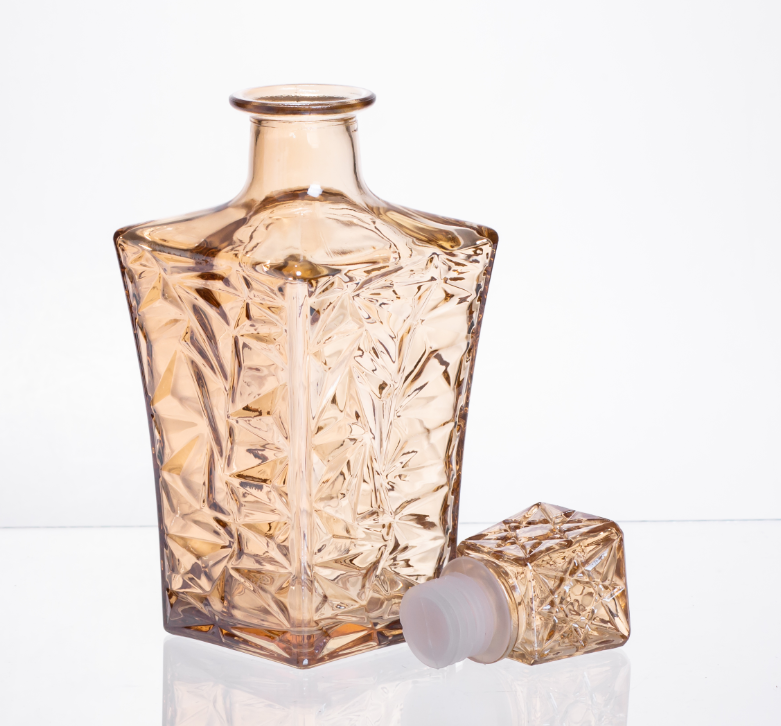 Набор для напитков графин и 6 стаканов для напитков из толстого стекла Коричневый - фото 5 Набор для напитков графин и 6 стаканов для напитков из толстого стекла Коричневый - фото 5