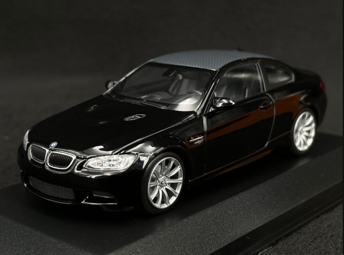 ᐉ Модель автомобиля Maxichamps 1:43 BMW M3 E92 Sedan Black