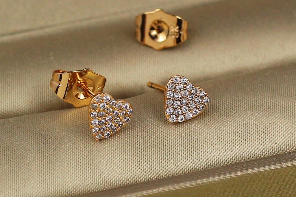 Серьги гвоздики Xuping Jewelry Плоское сердечко из камней6 мм Золотистый - фото 2