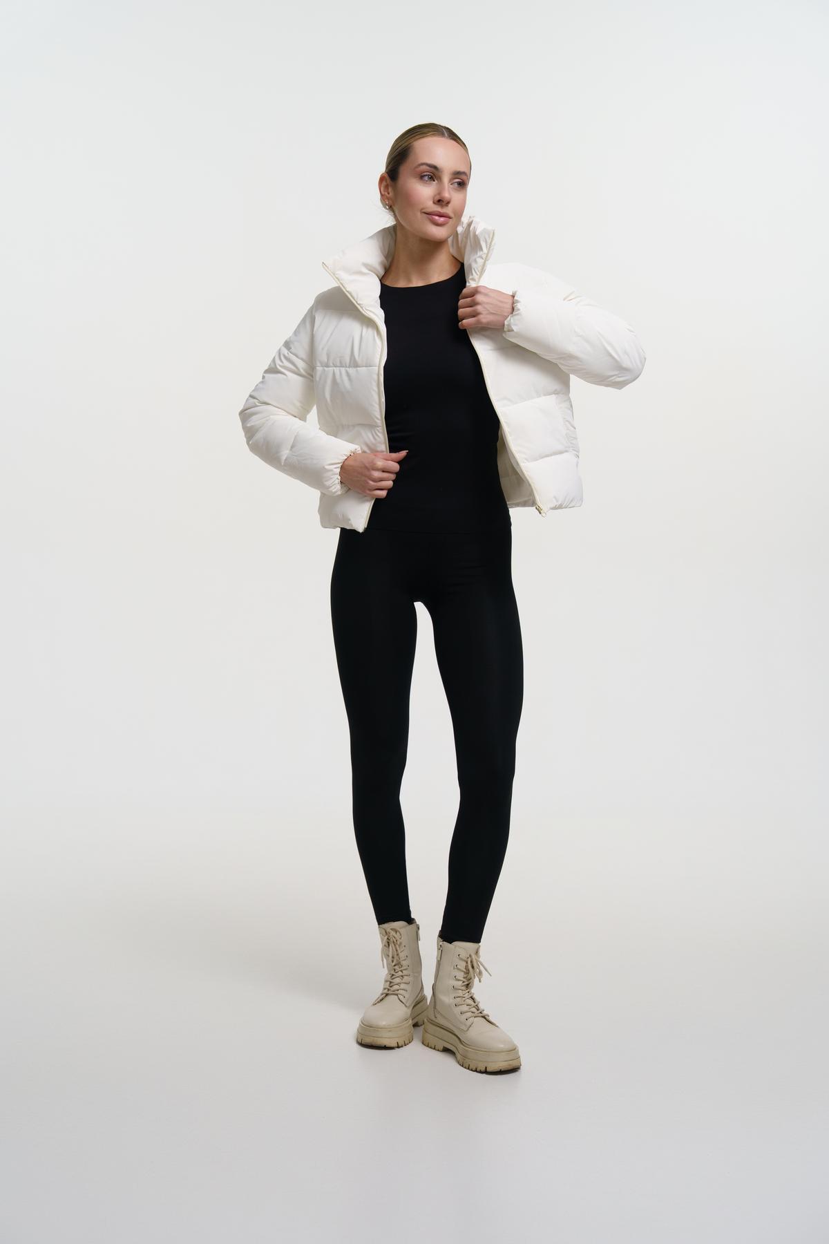 Пуховик жіночий Intruder Bubble M/L Білий (1714152799/M-L) - фото 6 Пуховик жіночий Intruder Bubble M/L Білий (1714152799/M-L) - фото 6