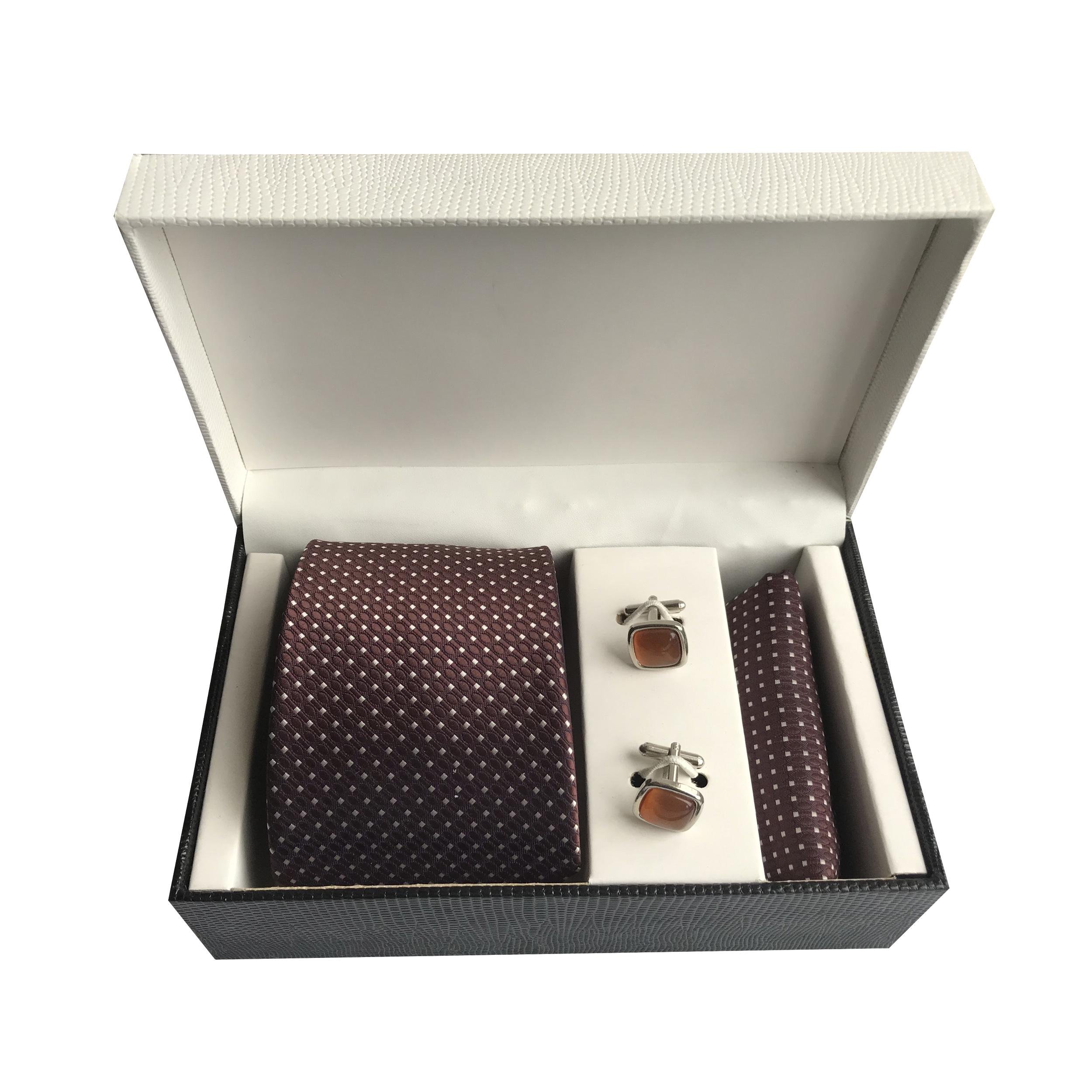 Подарочный мужской набор Silk Route галстук/запонки/платочек (567)