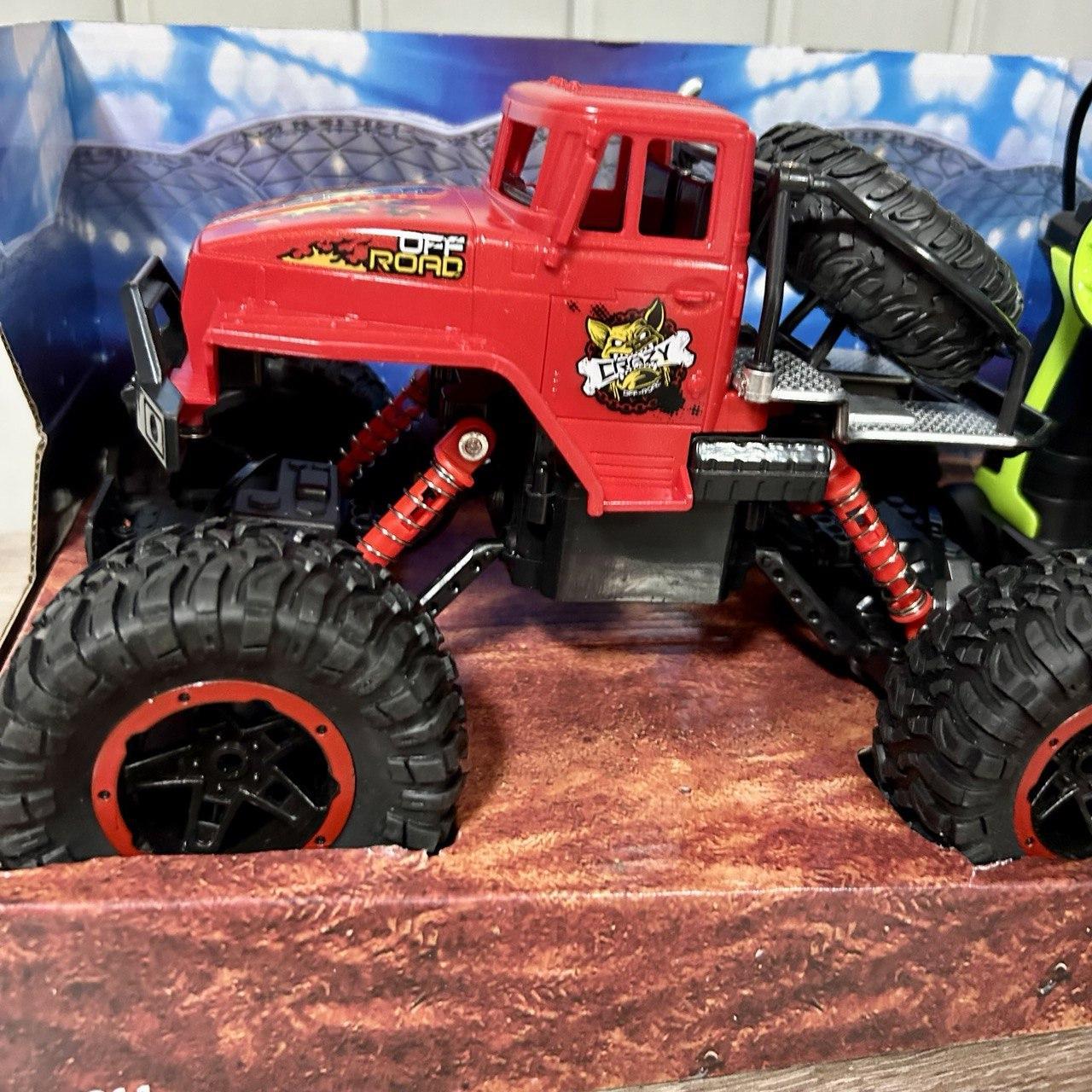 Радиоуправляемая машинка детская Джип Монстр Трак на пульте (G265106-091-215 red) - фото 4 Радиоуправляемая машинка детская Джип Монстр Трак на пульте (G265106-091-215 red) - фото 4