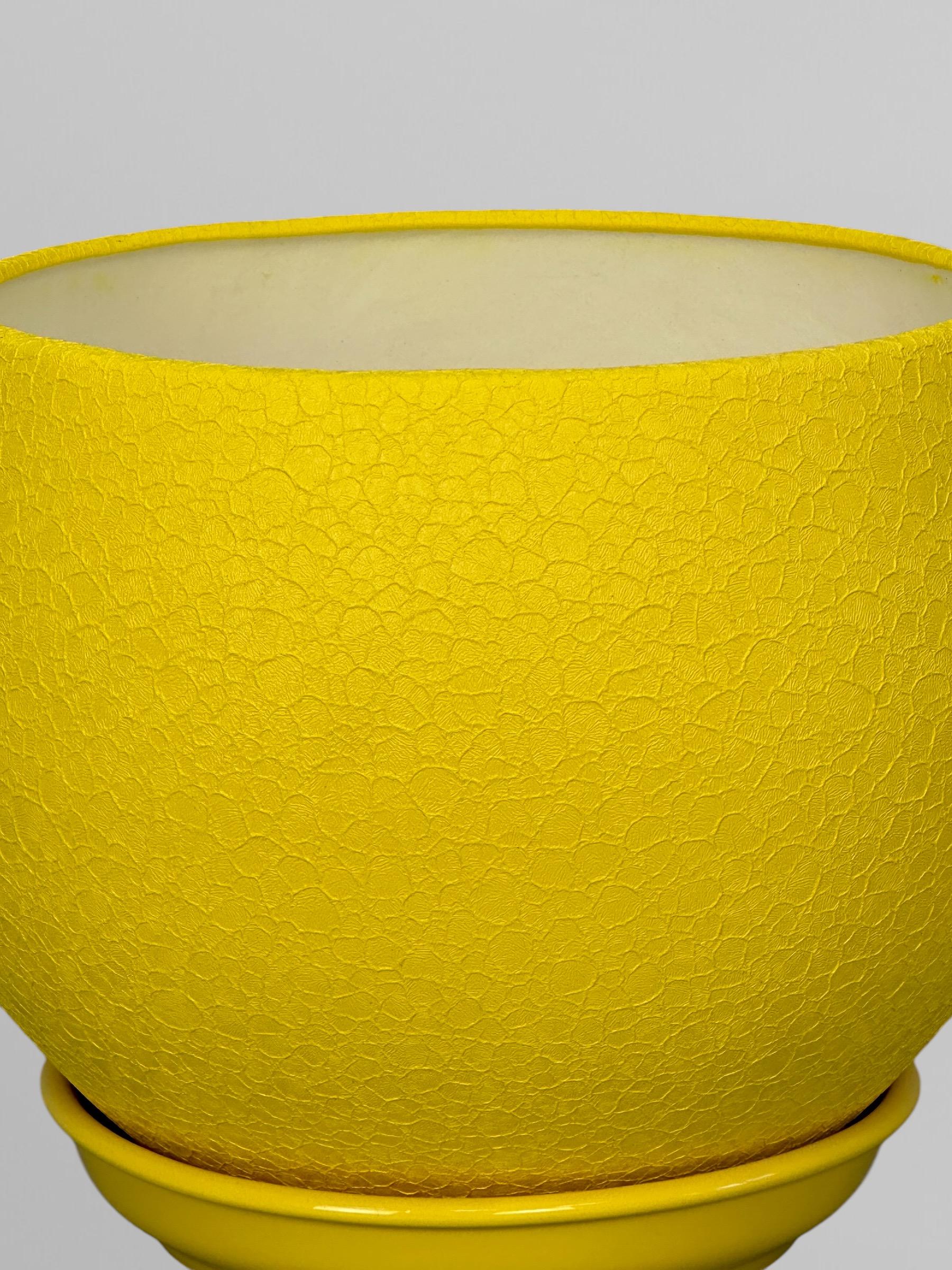 Горщик для квітів керамічний Куля шовк 4,1 л Жовтий (Г02014) - фото 3 Горщик для квітів керамічний Куля шовк 4,1 л Жовтий (Г02014) - фото 3