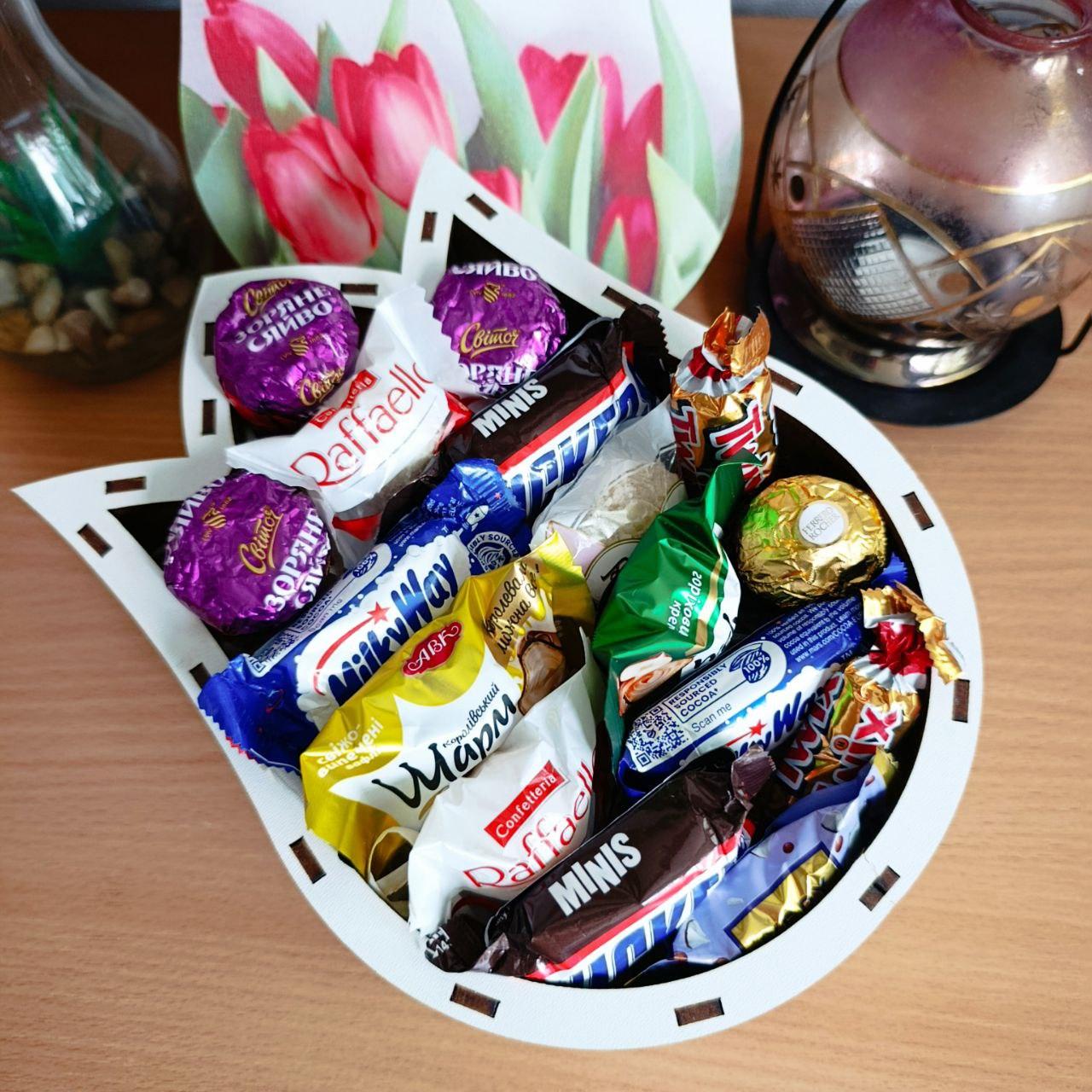 Бокс с конфетами для девушки/ребенка на день рождения/день влюбленных/8 марта (ar281) - фото 3 Бокс с конфетами для девушки/ребенка на день рождения/день влюбленных/8 марта (ar281) - фото 3