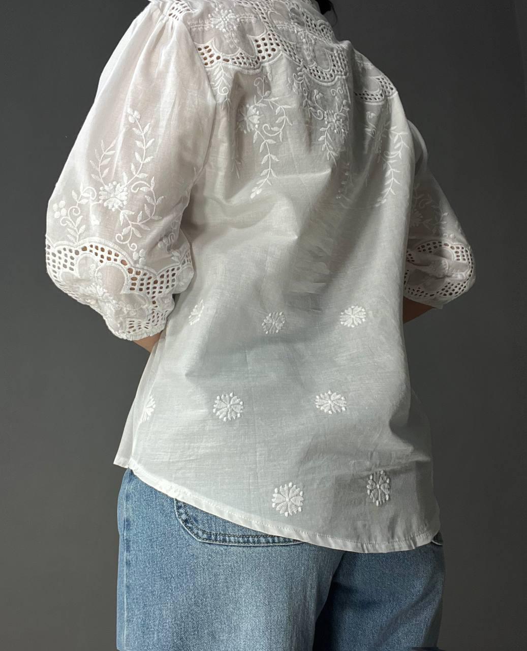 Рубашка женская A-N 8132 кружево вышивка на пуговицах короткий пышный рукав L Белый (26404732) - фото 5
