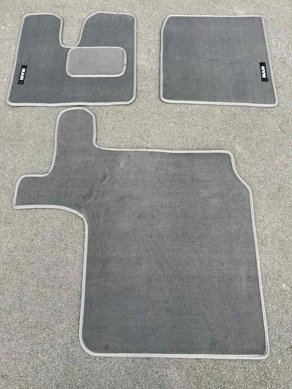 Коврики автомобильные ворсовые в салон для MAN TGX 2007-2020 АКПП/МАН