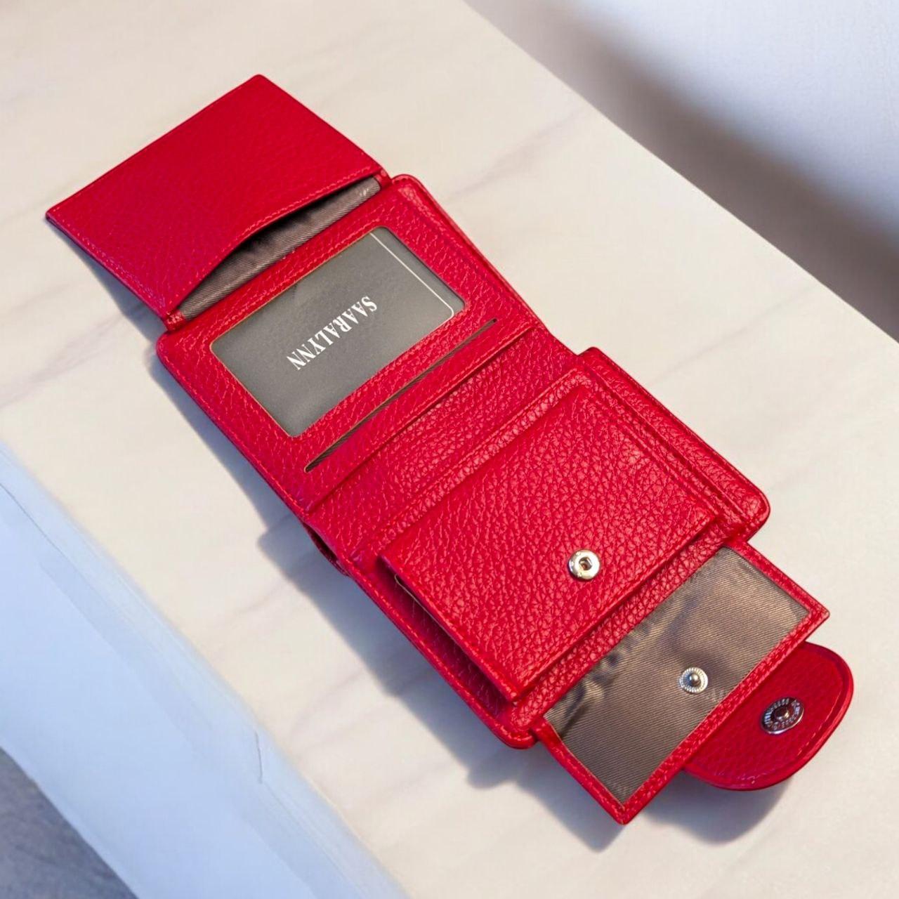 Гаманець жіночий маленький на магніті подвійного додавання SAARALYN 12х10 см Червоний (5421) - фото 4 Гаманець жіночий маленький на магніті подвійного додавання SAARALYN 12х10 см Червоний (5421) - фото 4