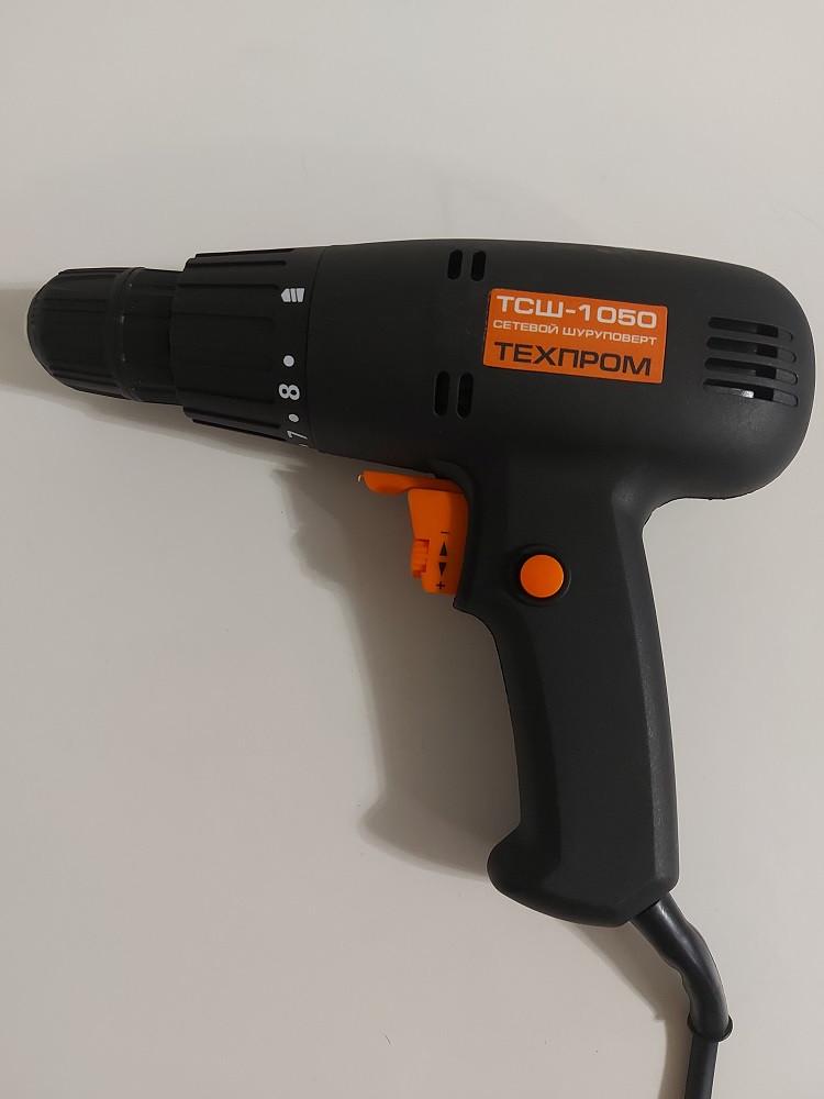 Шуруповерт Техпром ТСШ-1050