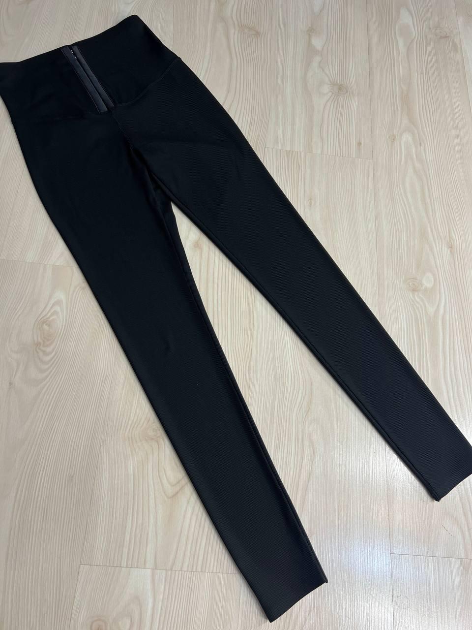 Лосини жіночі Kenalin D2 корсет на гачках в рубчик тонкі L/XL Чорний (3968) - фото 7 Лосини жіночі Kenalin D2 корсет на гачках в рубчик тонкі L/XL Чорний (3968) - фото 7