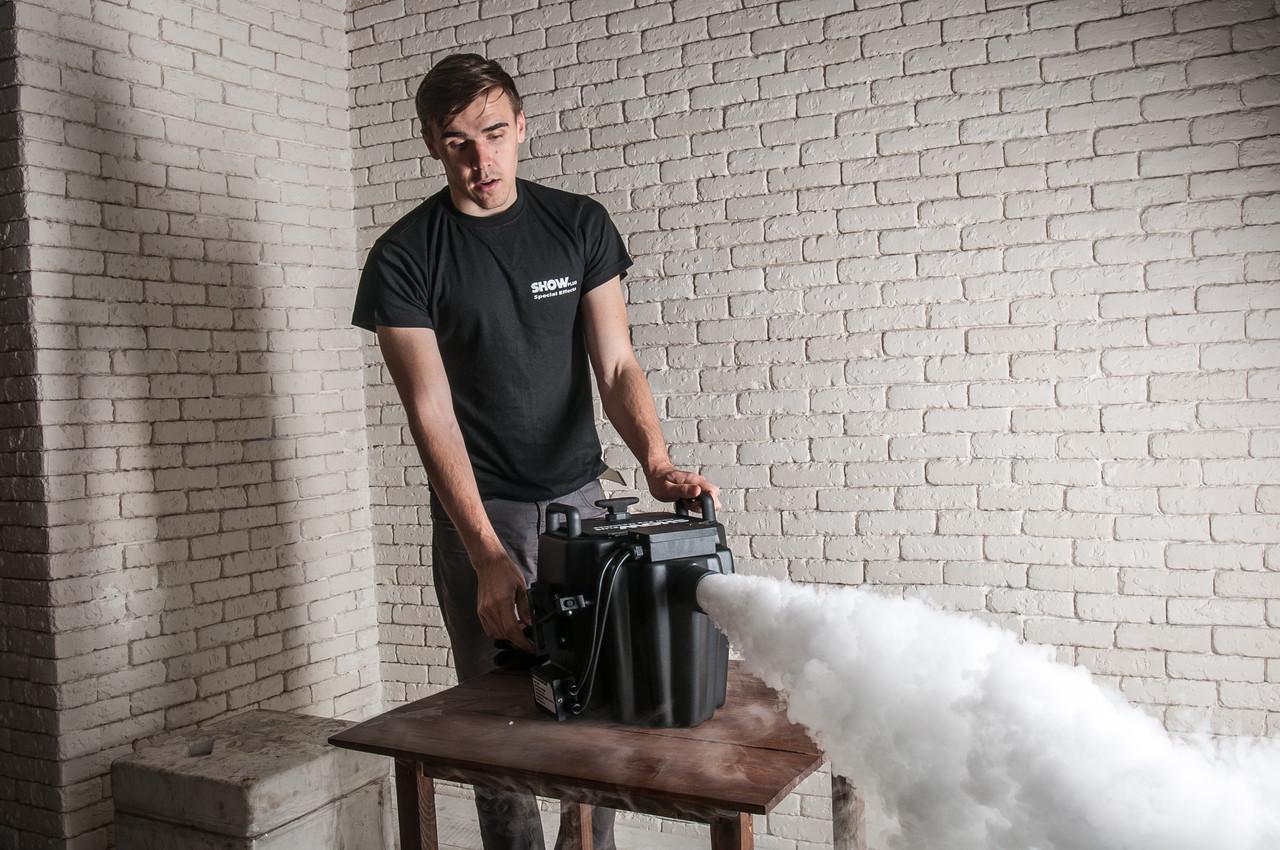 Генератор тяжелого дыма SHOWplus LF-01 Mini 2200W (399608424) - фото 9 Генератор тяжелого дыма SHOWplus LF-01 Mini 2200W (399608424) - фото 9