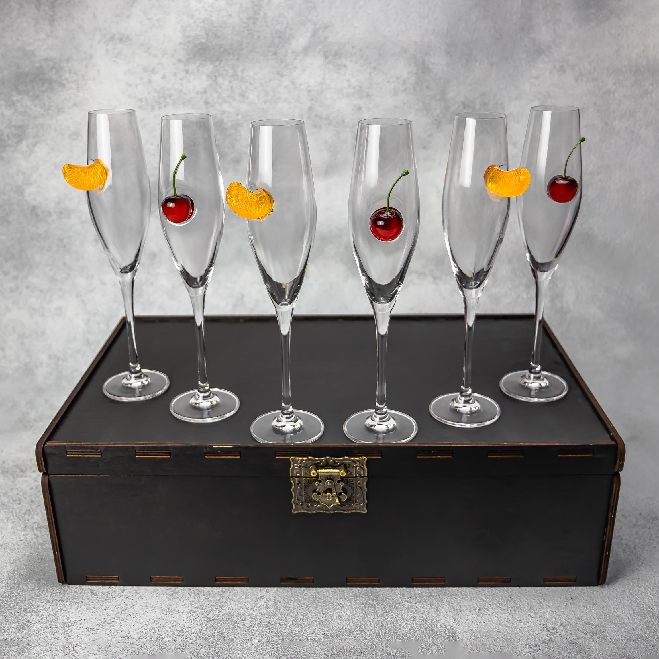 Набір VSKLO на 6 келихів для шампанського ФРУТЕКС 350 мл (31548644)