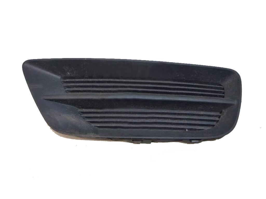 Решетка бампера AVTM Honda Accord 9 EUR/USA 13-15 левая заглушка противотуманки (3029 913)