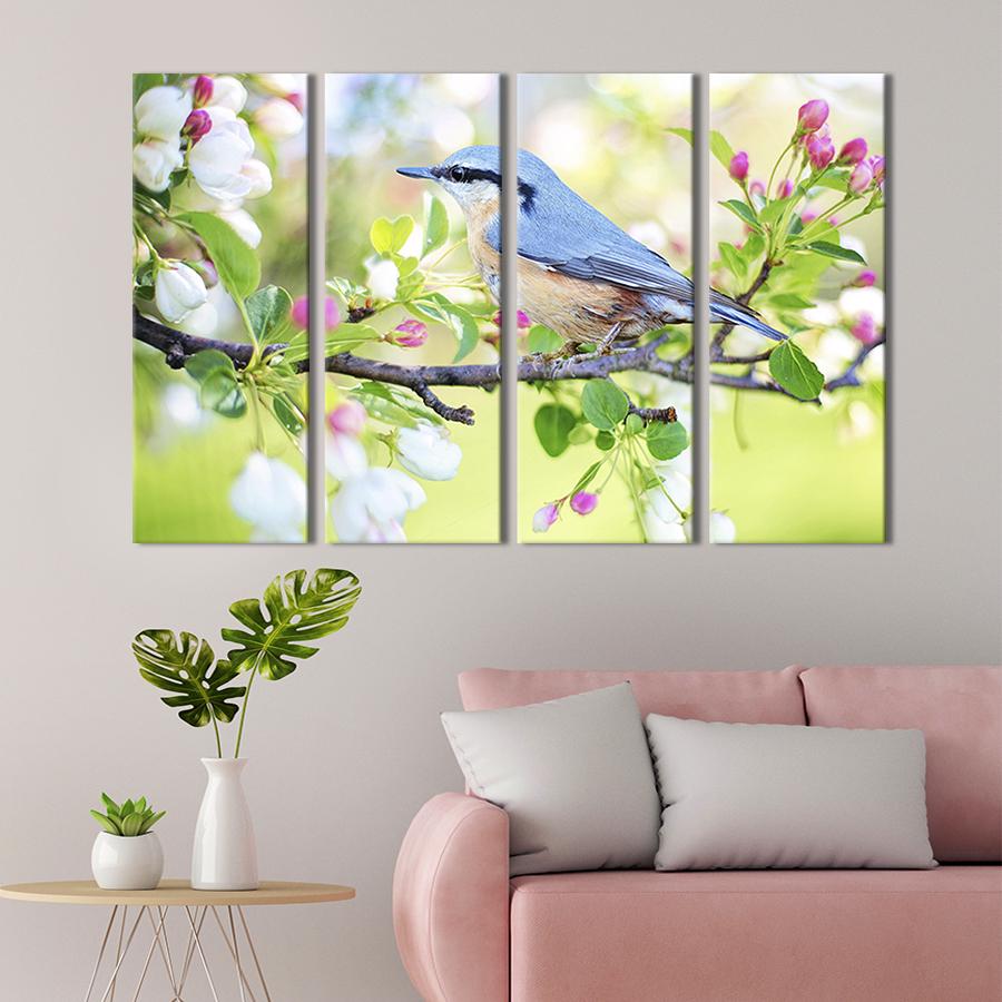 Модульная картина на холсте Полиптих Весенняя птица на яблочной ветке 209x133 см (206-41)