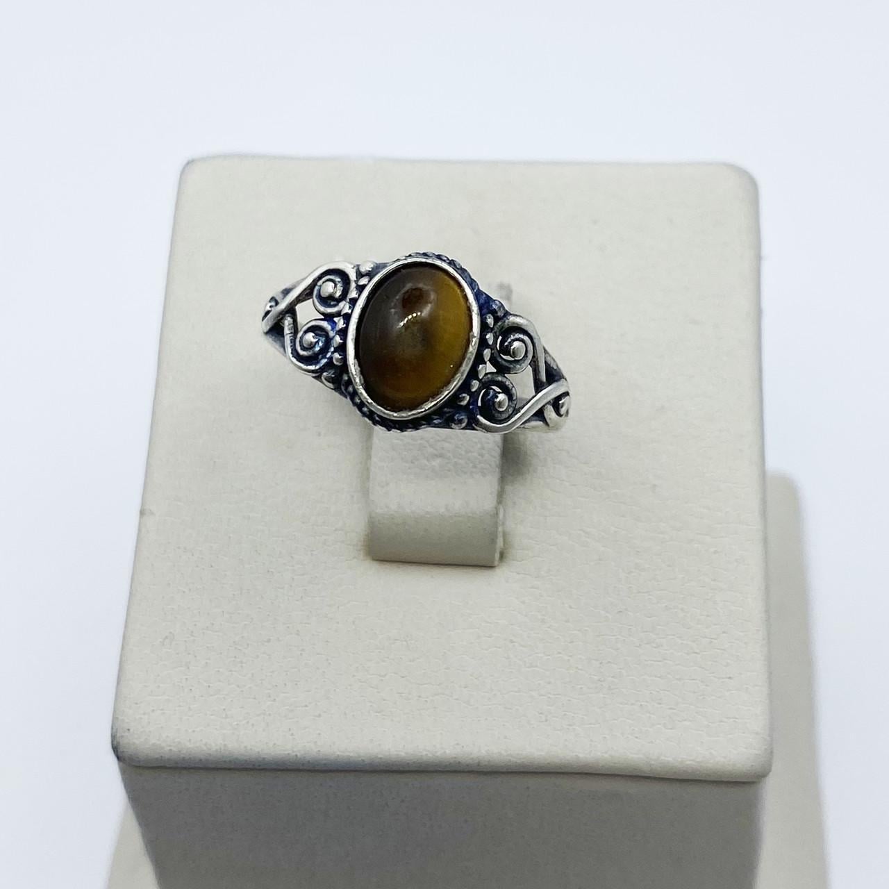 Кольцо серебряное с тигровым глазом р. 19 1,9 г (2037194714)