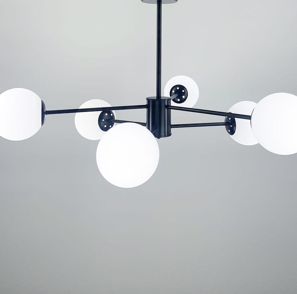 Люстра мінімалістична на 6 білих матових плафонів (CD 111/6 BK) - фото 3 Люстра мінімалістична на 6 білих матових плафонів (CD 111/6 BK) - фото 3