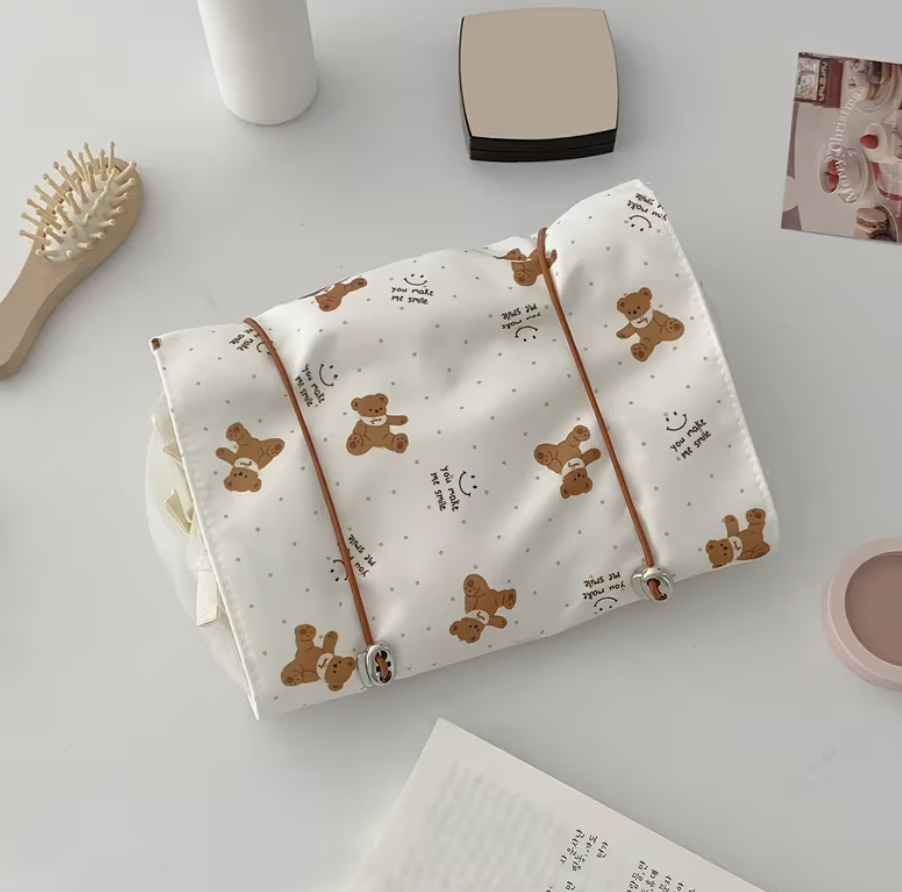 Косметичка жіноча дорожня Ведмедики тканинна Бежевий (33549812) Косметичка жіноча дорожня Ведмедики тканинна Бежевий (33549812)