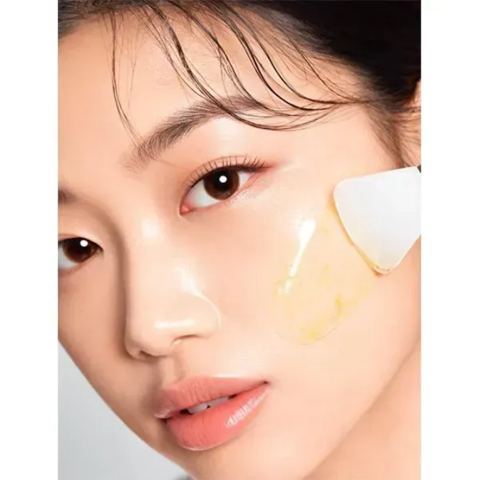 Маска-пілінг для обличчя Aprilskin Real Calendula Peel Off Pack 100 г - фото 3 Маска-пілінг для обличчя Aprilskin Real Calendula Peel Off Pack 100 г - фото 3