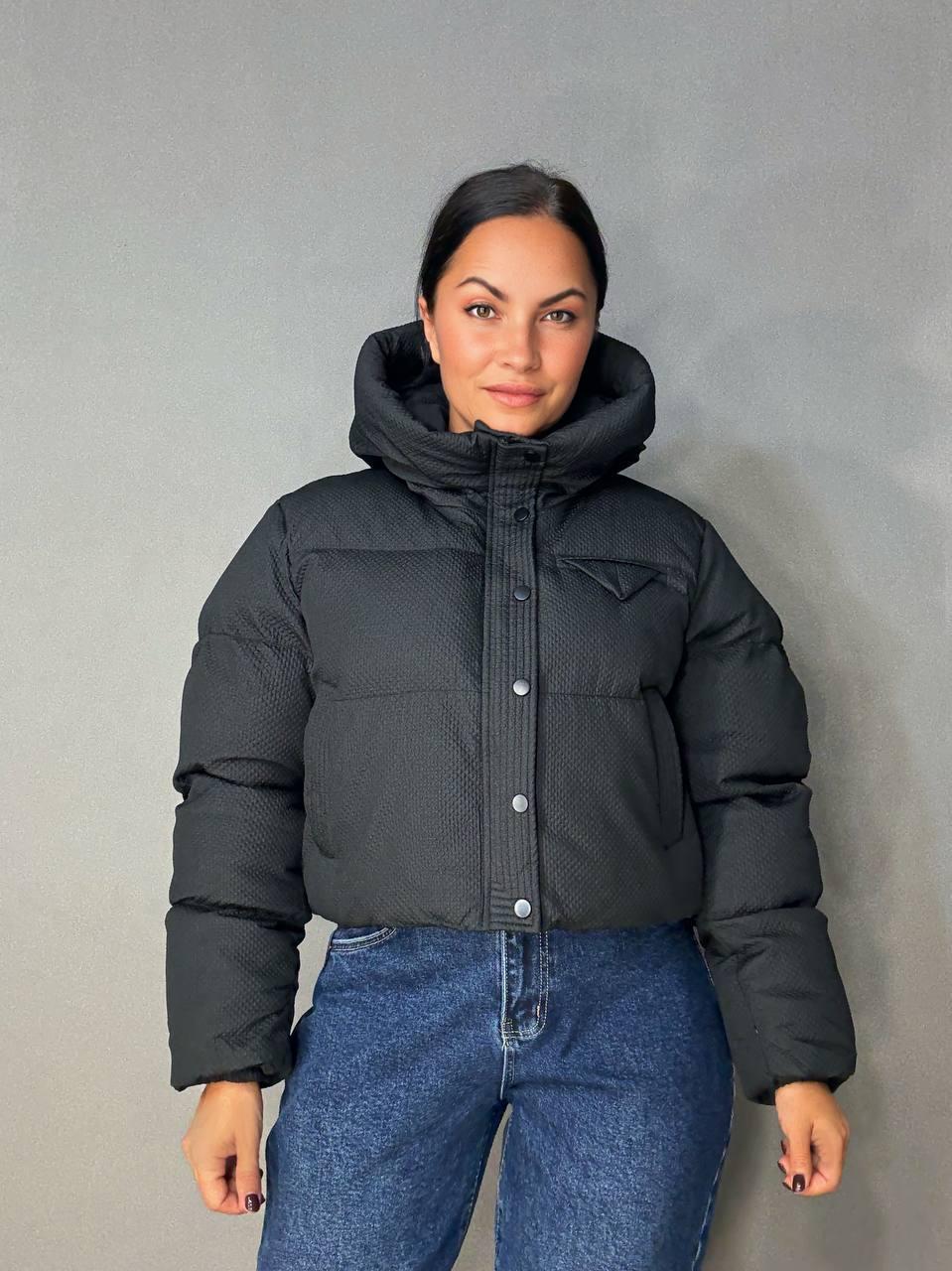 Куртка женская LADY YEP 10039 вафельная пуффер оверсайз с капюшоном р. 42 Черный (4887) - фото 9 Куртка женская LADY YEP 10039 вафельная пуффер оверсайз с капюшоном р. 42 Черный (4887) - фото 9
