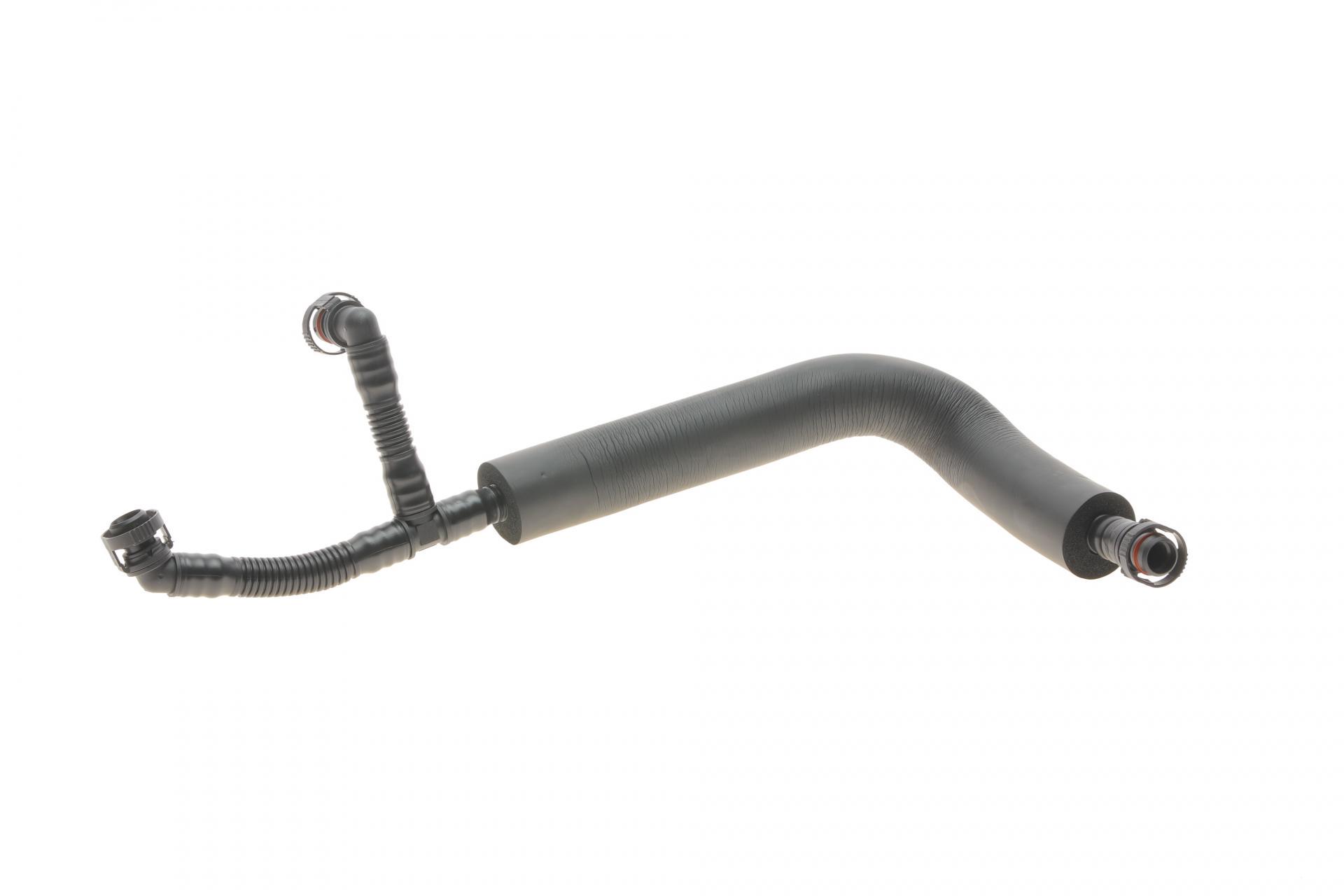 Патрубок вентиляции картера BOGAP BMW 3 E90/5 E60 2.5/3.0i 04-11 N52 (B1210124)
